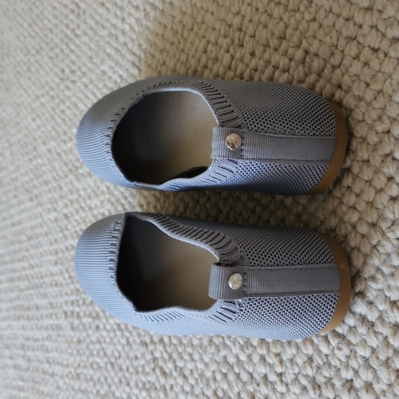 Danskin Blue Flats size 6.5 NWT - Picture 3 of 5